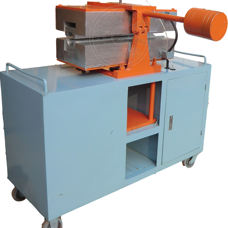 <b>BLQ-600全自動控溫電纜熱補(bǔ)機(jī)</b>